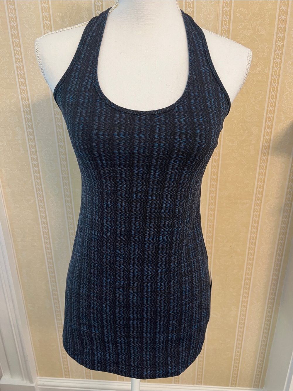 NWT Lululemon Athletica Navy and Black Cool  Racerback Tank